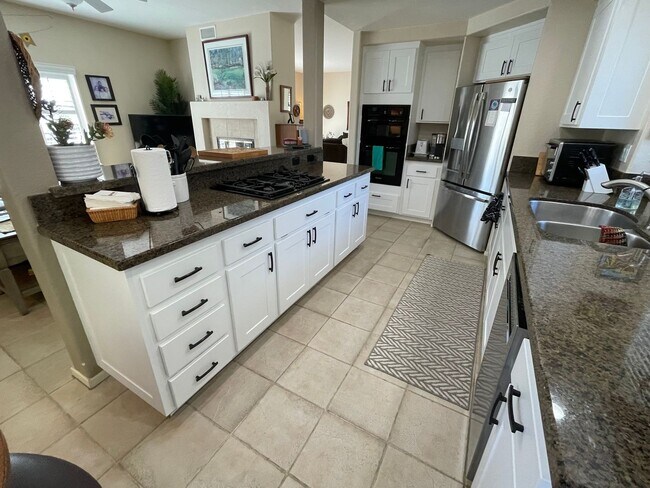 Building Photo - Fully Furnished 3BR Home with Private Pool – 5-Month Lease in Poway (May–Oct 2026)