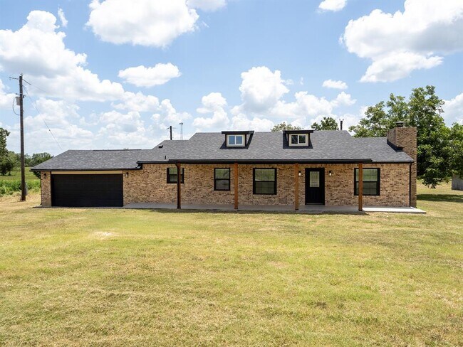 Building Photo - 375 Brown Rd