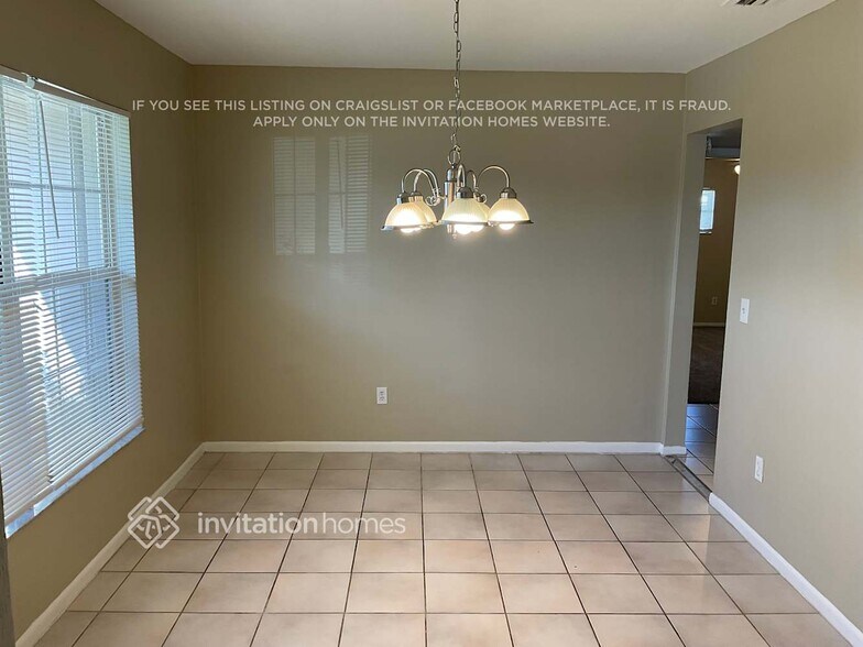 Building Photo - 2194 Oak Grove Dr