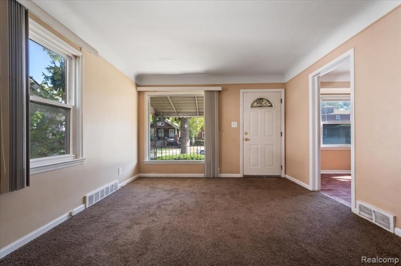 Building Photo - 14301 Freeland St