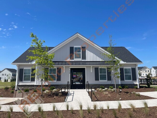 Building Photo - Amazing 4 Bedroom, 2.5 Bathroom Home with 1st Floor Primary Bedroom Suite, High Speed Internet, a...