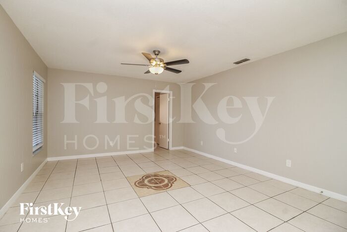 Building Photo - 372 Fairgreen Pl