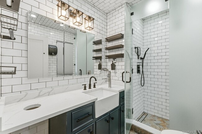 Building Photo - 1156 NY-35