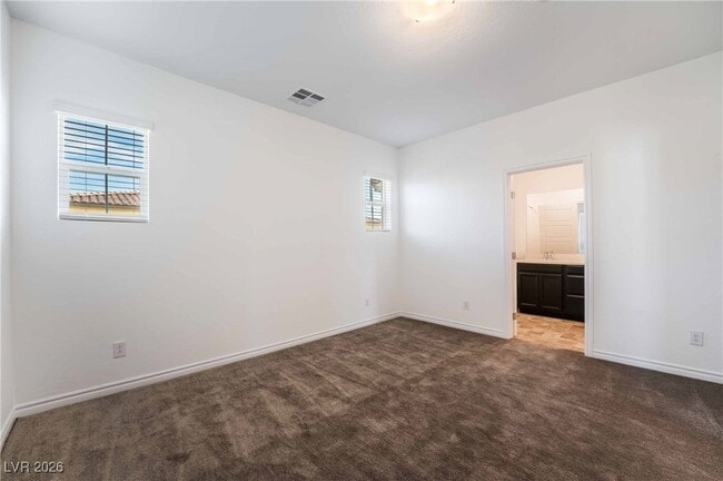 Building Photo - 25 Barbara Ln