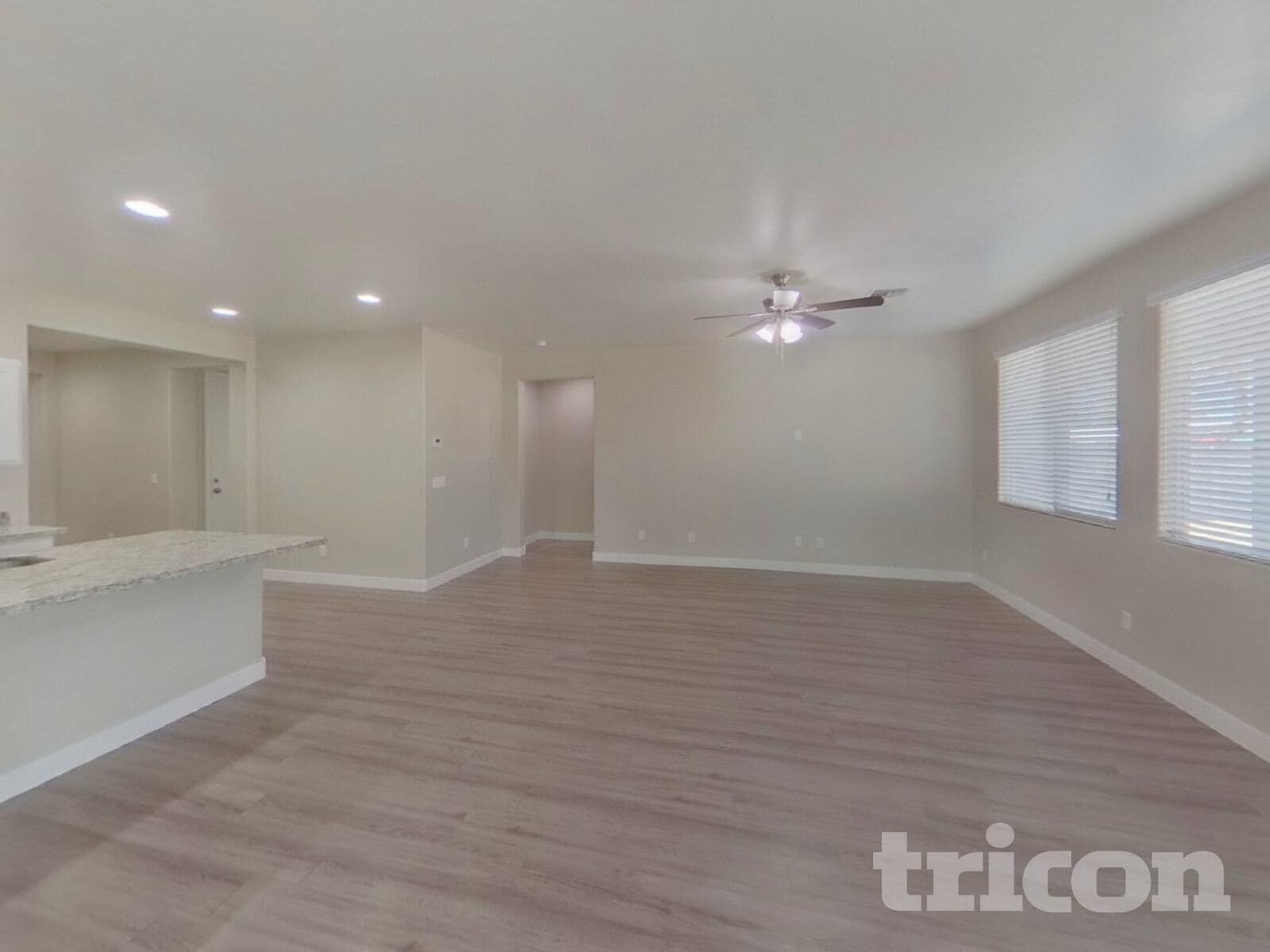 Building Photo - 2618 E Danbury Rd