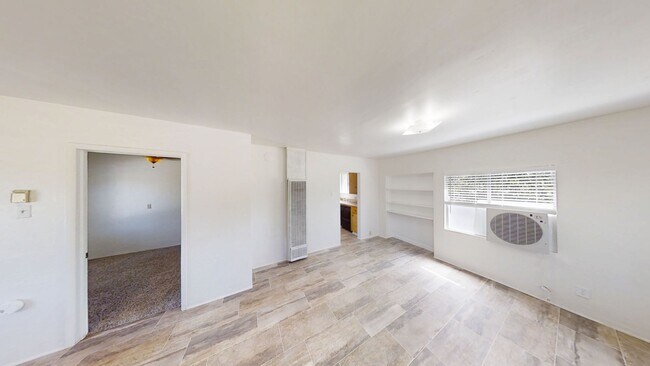 Building Photo - Charming 3 bedroom 2 bathroom in Yucaipa