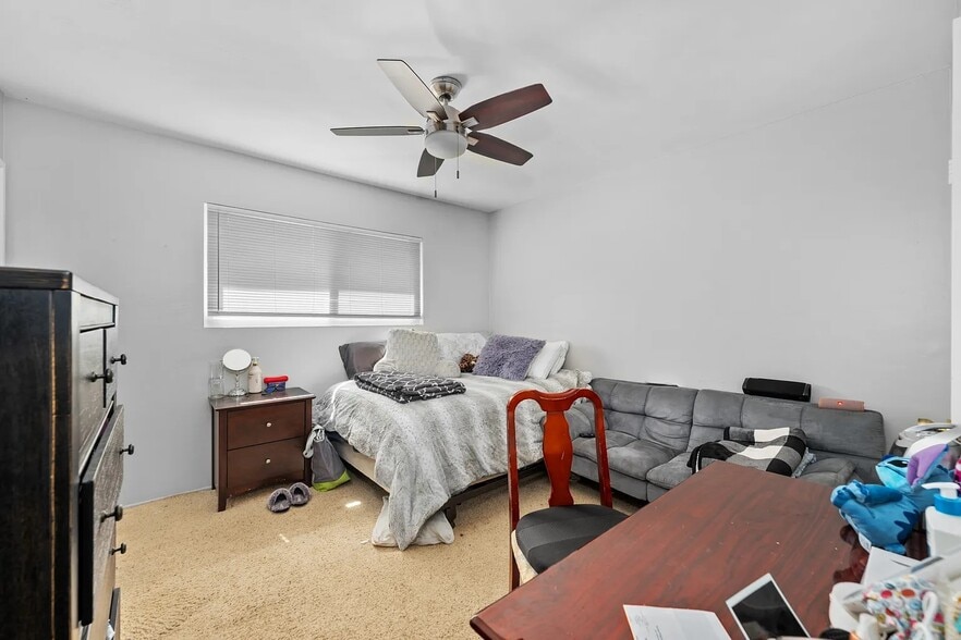 Building Photo - 5663 Campanile Way