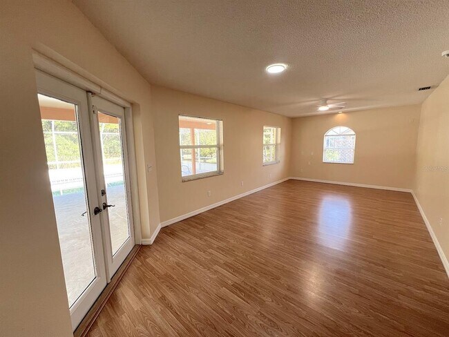 Building Photo - 88 Wynnfield Dr