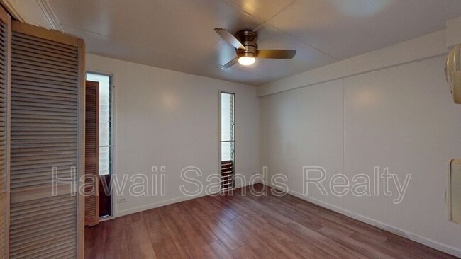 Building Photo - 910 Ahana St
