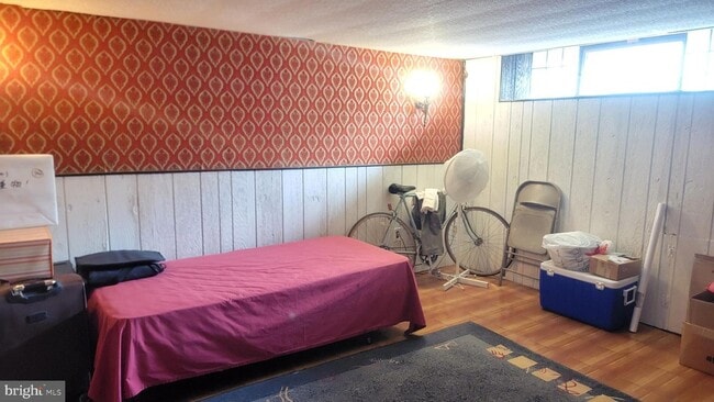 Building Photo - 6024 Reach St