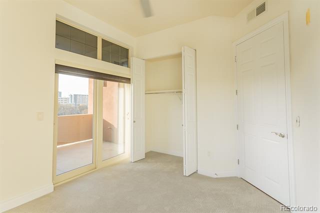 Building Photo - 1120 Delaware St