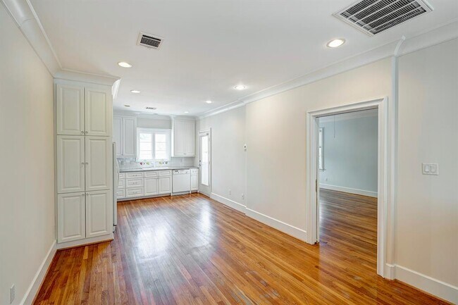 Building Photo - 3020 Ella Lee Ln