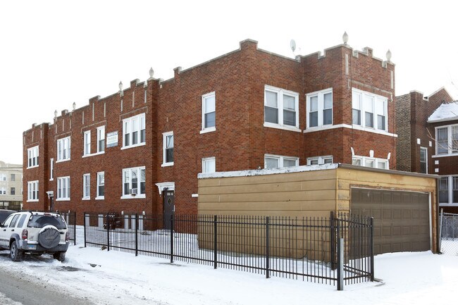 Building Photo - 1615 W 77th