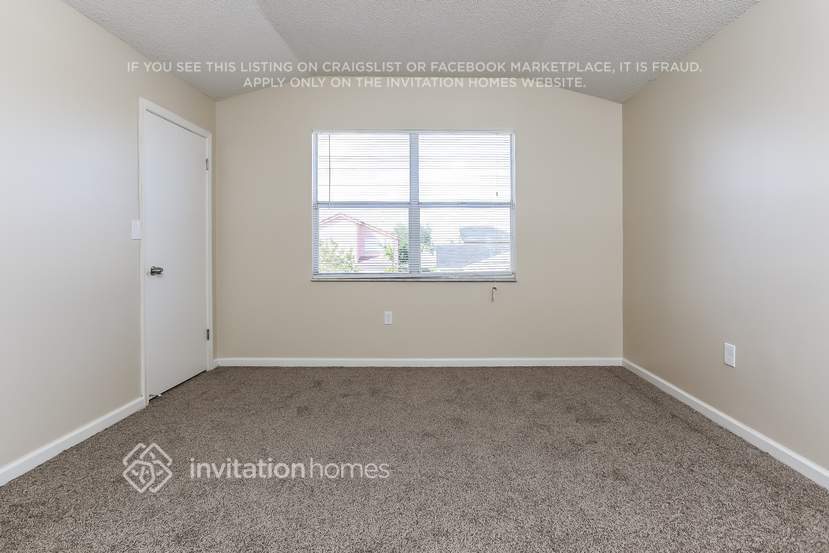 Building Photo - 5275 NW 186th Ln