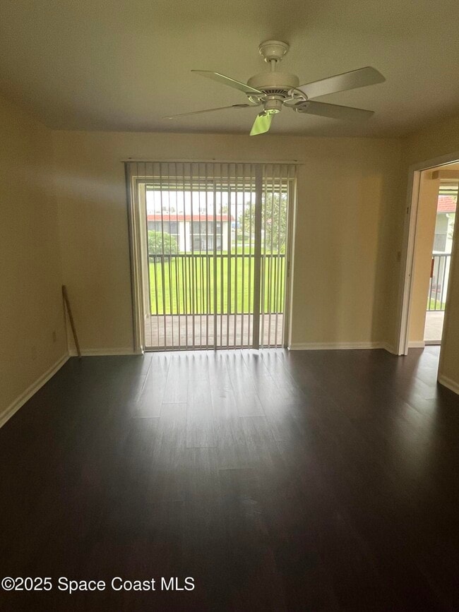 Building Photo - 200 St Lucie Ln