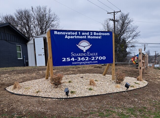 Building Photo - 3200-3200 Grider Cir