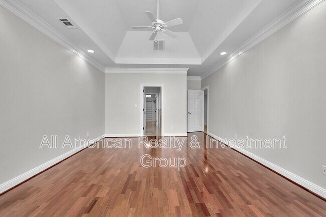 Building Photo - 1467 Oakmont Pl