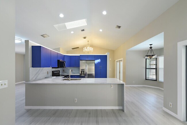 Building Photo - 13442 Northumberland Cir