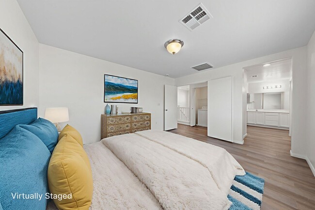 Building Photo - Charming 3-Bedroom Home in Gated North Las...