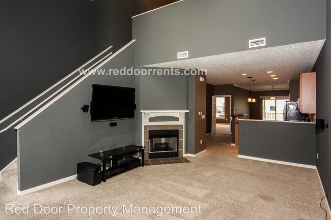 Building Photo - 2 br, 2 bath House - 6581 Reserve Drive