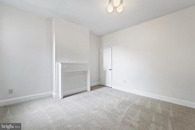 Building Photo - 1306 Euclid St NW