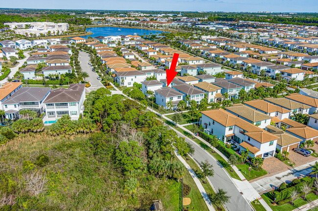 Building Photo - 13325 Machiavelli Way