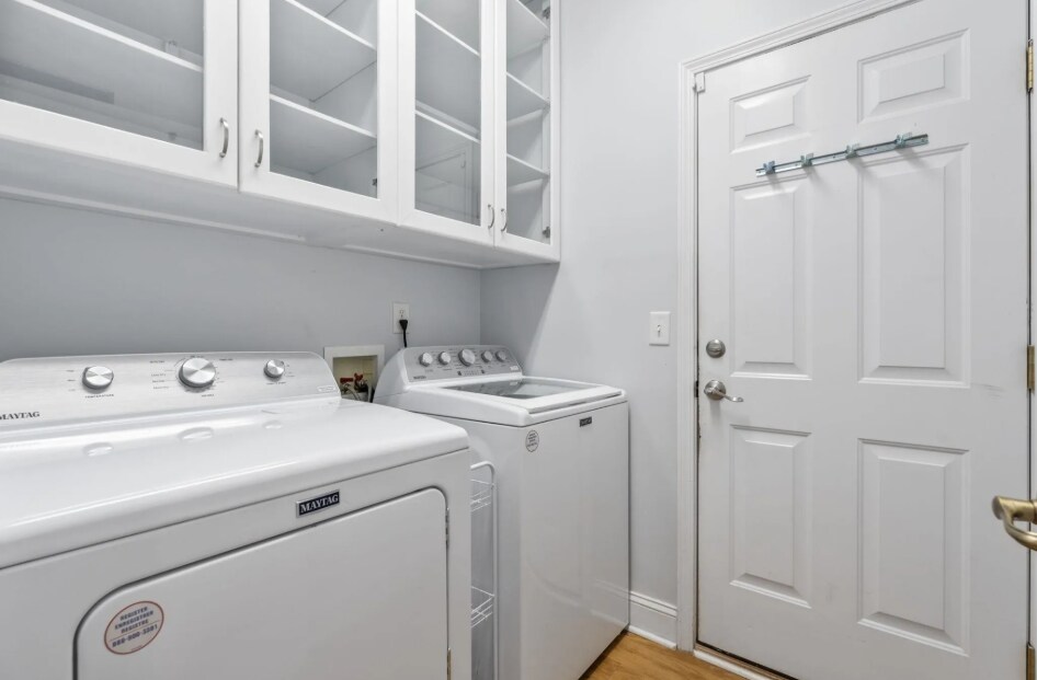 Building Photo - 136 Regency Dr