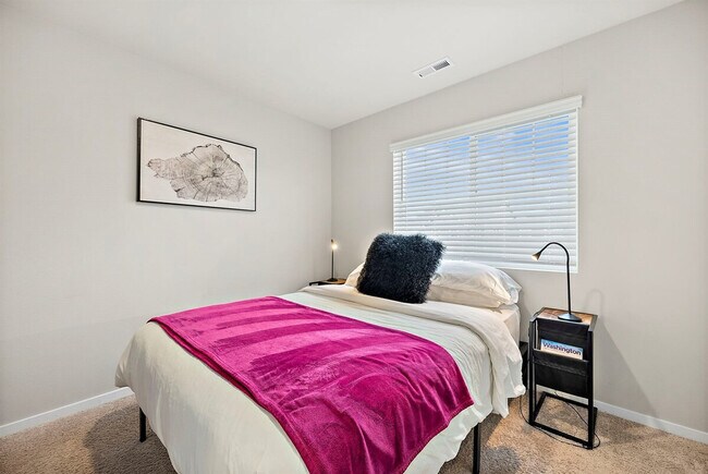 Building Photo - 10715 186th St Ct E