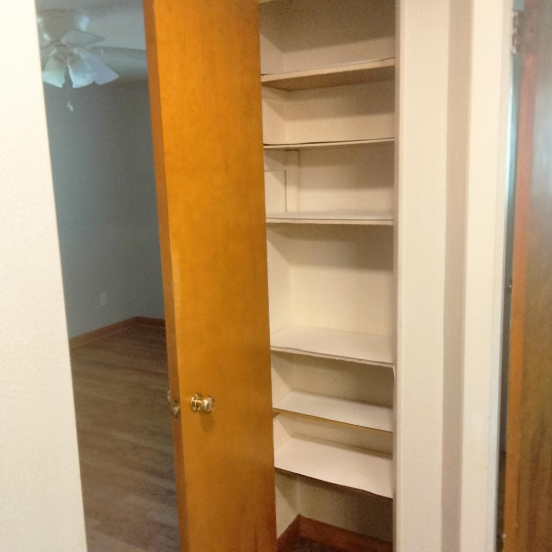 Building Photo - 1125 Walker Ave