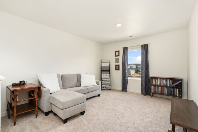 Building Photo - 3758 Catmint St
