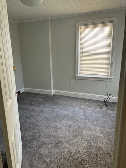 Building Photo - 320 Washington Ave