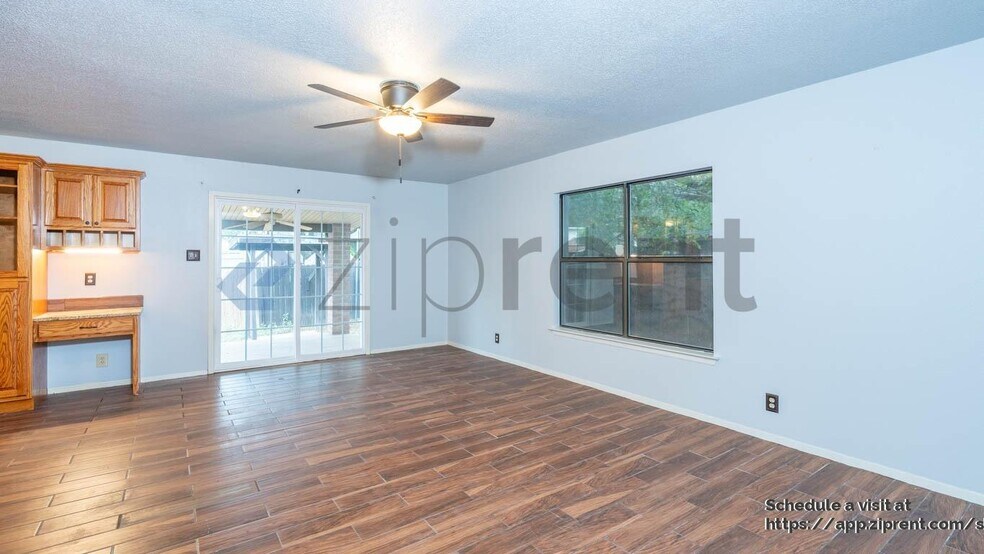 Building Photo - 9015 Jean Verte