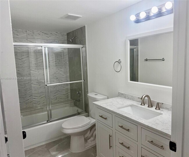 Building Photo - 8650 SW 149th Ave