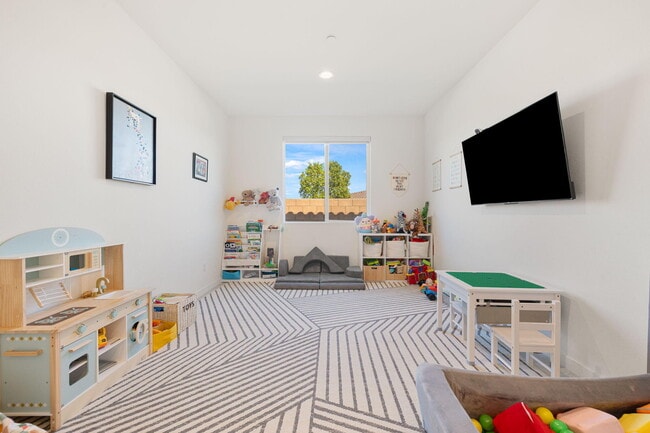 Building Photo - 81890 Via Encinitas