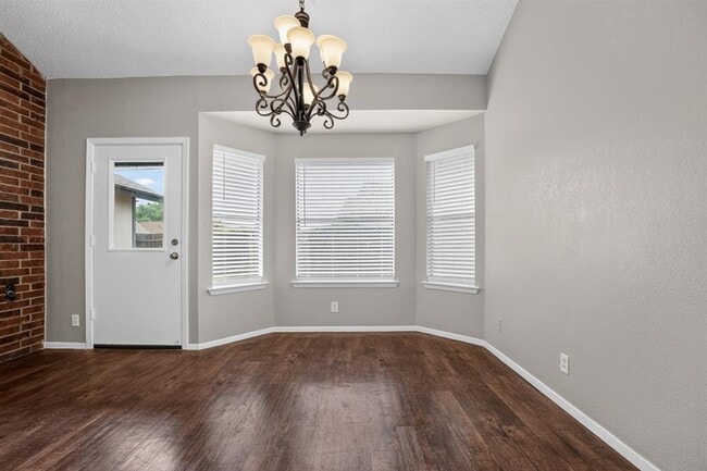 Building Photo - 1509 Taron Dr