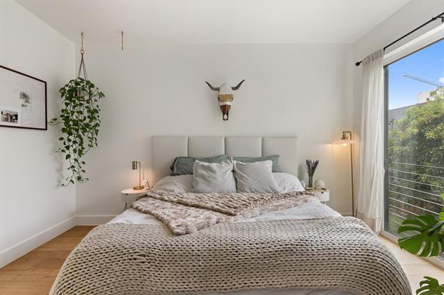 Building Photo - 2222 Moser Ave