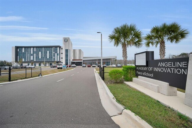 Building Photo - 18200 Pleasantview Blvd