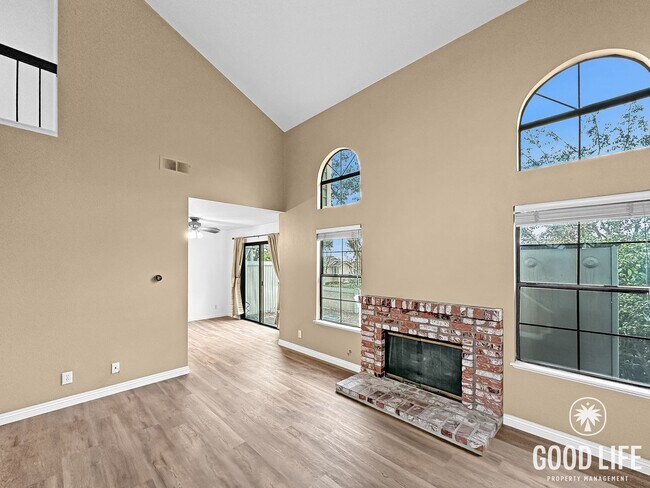 Building Photo - Mission Viejo Gem! Private Yard, Vaulted Ceilings & Resort-Style Pool + Spa