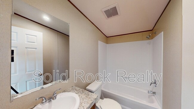 Building Photo - 75 N Curtis Rd