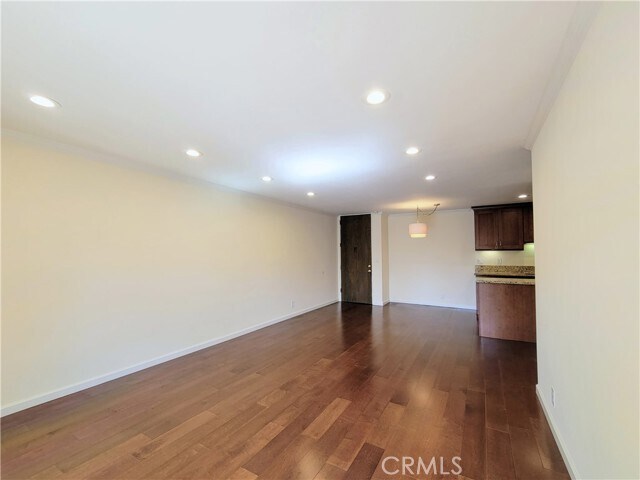 Building Photo - 448 N Bellflower Blvd
