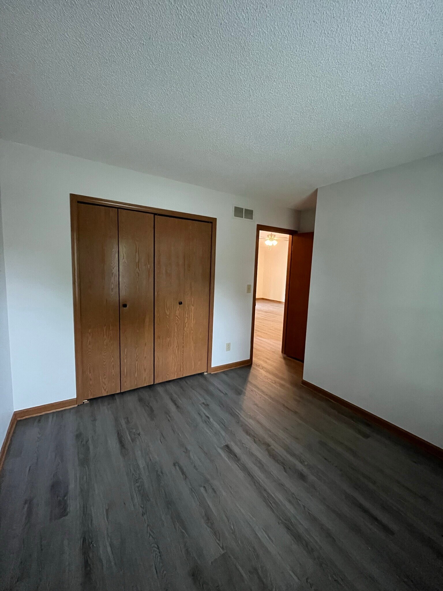 Building Photo - 5787 Nike Dr