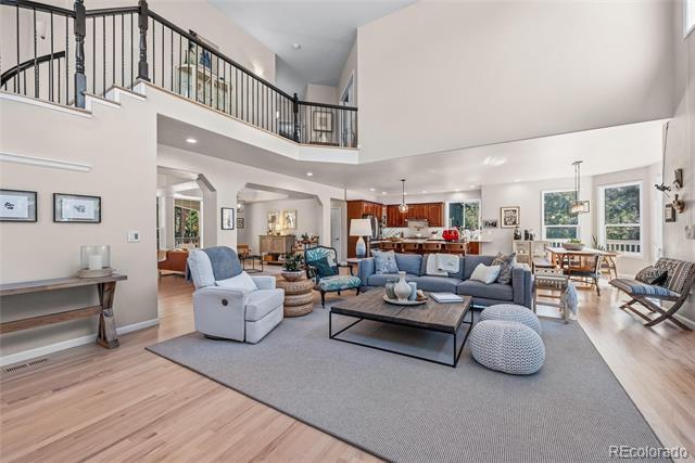 Building Photo - 450 Lariat Loop