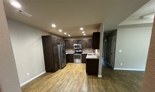 Building Photo - 12688 Pioneer Ln