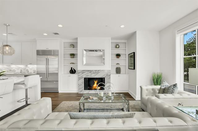 Building Photo - 4116 University Blvd