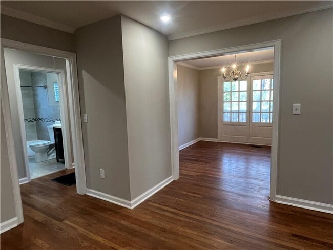 Building Photo - 1192 Kingsley Cir NE