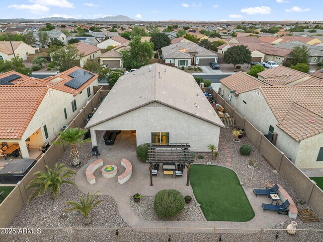 Building Photo - 6550 W Desert Blossom Way