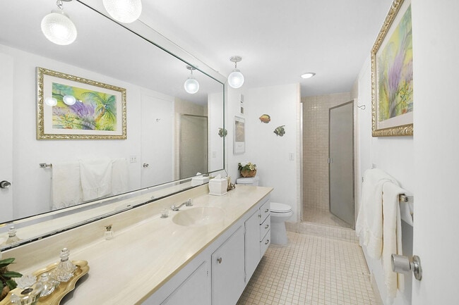 Building Photo - 3412 NE Causeway Blvd