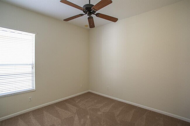 Building Photo - 3876 Shoreview Dr