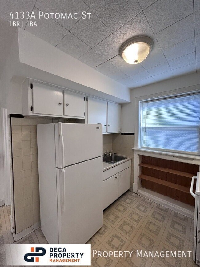 Building Photo - 4133 Potomac St