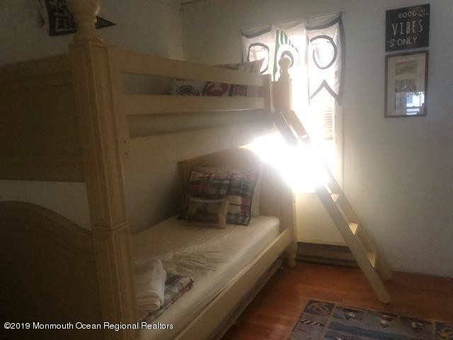 Building Photo - 1807 Greenwood Terrace